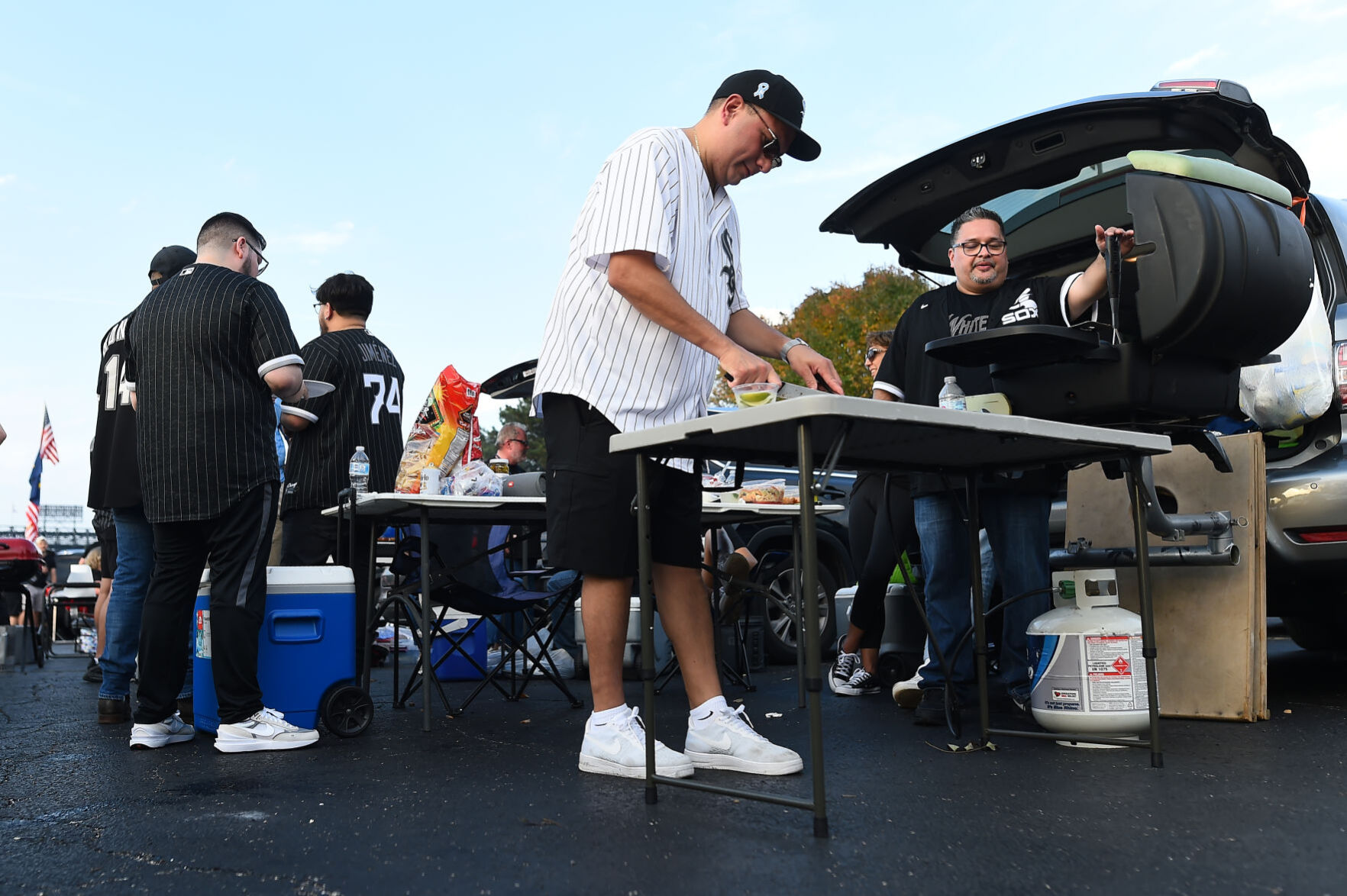 101221-spt-soxfans_15